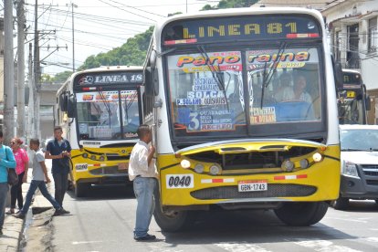 Tres buses de transporte público urbano cumplieron con los 11 requisitos que se exige en ordenanza municipal.