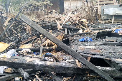Incendio se llevó carro, casas, mascotas y dinero en efectivo