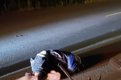 Así quedó el sospechoso luego del enfrentamiento con un policía