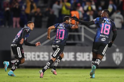 Junior Sornoza de Independiente marcó un doblete en el empate que Independiente del Valle logró ante el Tolima.