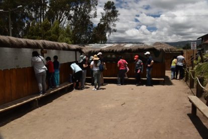 El Parque de la Familia en Ambato fue uno de los sitios donde llegaron los turistas para recorrer sus huertos y senderos.