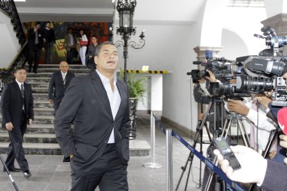 El 15 de abril, el ex presidente del Ecuador recibió el asilo por parte del país europeo.