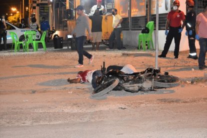 Al parecer, los criminales seguían los pasos de Carlos Gorotiza y José Gonzabay. Las balas les impactaron en la espalda y cabeza.