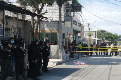 Hombre fue acribillado en el Guasmo sur