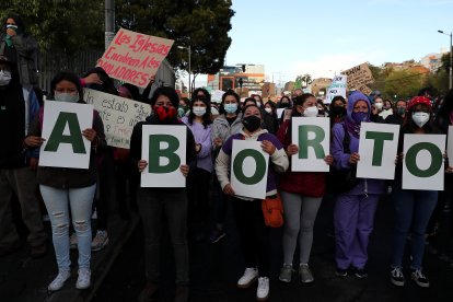 Fotografía de archivo de una protesta a favor del aborto, fechada del 28 de septiembre de 2020.