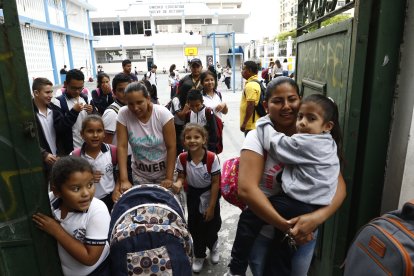 Tu presencia y apoyo como padre es muy importante. Eso le beneficia mucho a tu hijo.