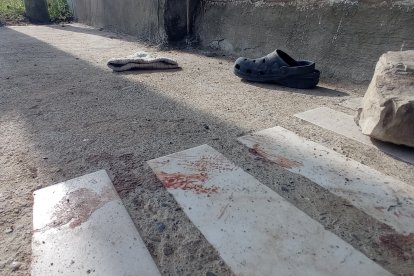 Estos son los rastros de la tragedia que dejó a cuatro personas heridas.