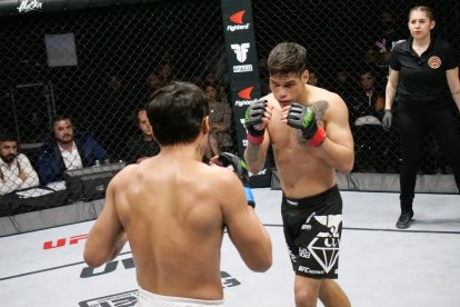 Aaron Cañarte busca firmar en un futuro con la UFC, tal como lo hizo Michael Morales