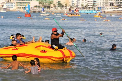 En Salinas no todos dejaron las mascarillas. Algunos afirmaron sentir temor.
