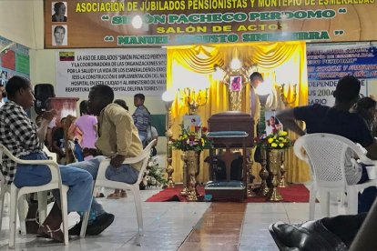 El velatorio de  Dara se realizó en el salón Manuel Augusto Simisterra.