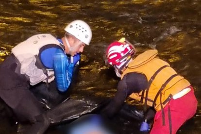 El cuerpo fue hallado en la madrugada.