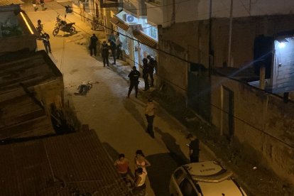 La noche del 6 de mayo, Arteaga, Bedoya y otro pana fueron atacados en pistoleros.