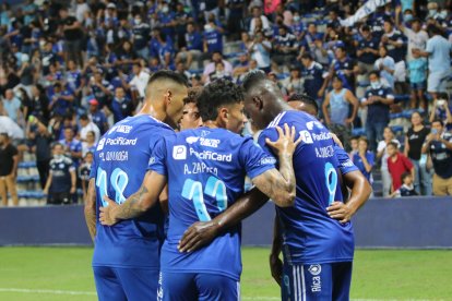 Emelec vs. Mushuc Runa: El bombillo, a mantener la racha positiva.