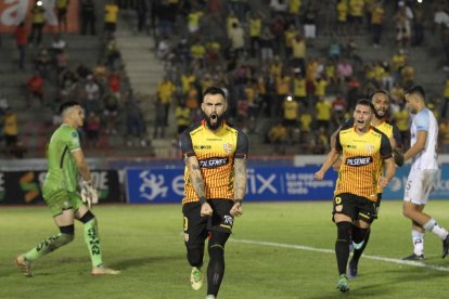 Gonzalo Mastriani hizo tres goles ante su ex equipo Guayaquil City.