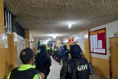 El Grupo de Operaciones Especiales (GOE) intervino en  el allanamiento.