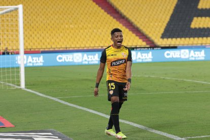 Solo un punto separa al puntero Barcelona con su seguidor Independiente del Valle.