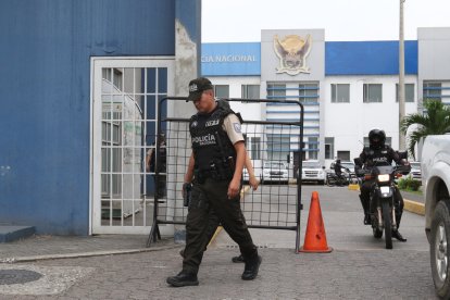 Las pistolas Smith & Wesson estaban en la bodega del Cuartel Modelo, ubicado en la avenida de Las Américas.