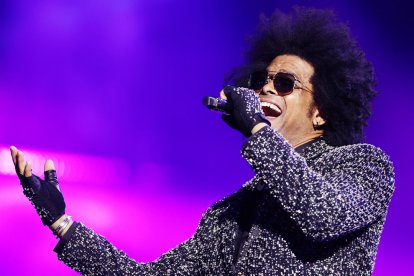 Maxwell rindió tributo al ‘Rey del Pop’ en la gala de los Billboard.