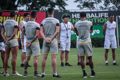 Barcelona se alista para visitar a Metropolitanos de Venezuela, en la Copa Sudamericana.