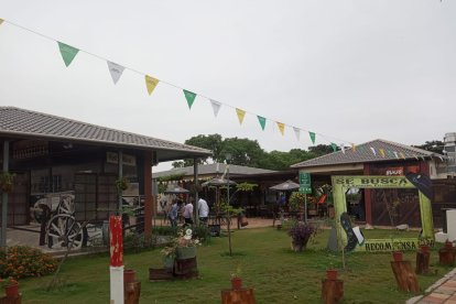 Agentes de Criminalística y de la Dirección Nacional Contra la Vida y Muertes Violentas llegaron hasta el sitio del suceso para recabar indicios.