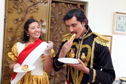 Representación de Simón Bolívar y Manuelita Sáenz.