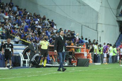 Ismael Rescalvo, estratega de Emelec, destacó que no habrán refuerzos para la segunda parte de la LigaPro y Copa Libertadores.