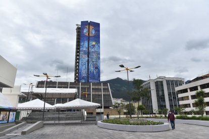 El mural Bicentenarioestá ubicado en la Plaza República.