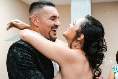 José Urrutia y Melanie Gallegos están legalmente unidos