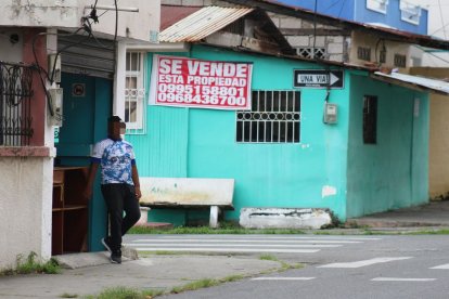 Muchos inmuebles de la ciudad se ofertan en venta o en alquiler.