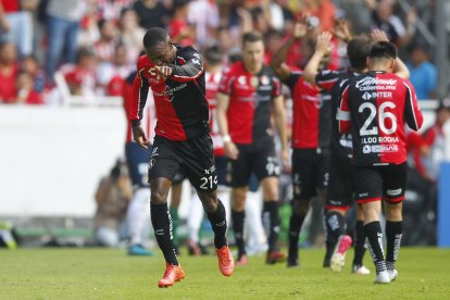 Aníbal Chalá fue titular en el lateral izquierdo de Atlas.