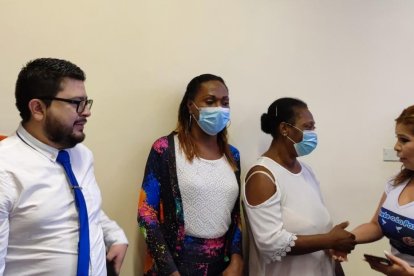 Adolfo Macías y Junior Roldán, líderes de Los Choneros, dijeron apoyar el proceso así también reconocieron la violencia en las calles y prisiones.