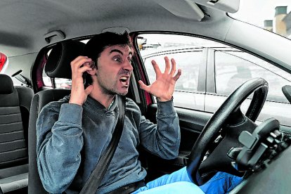 Manejar por largas horas produce algunos problemas corporales.