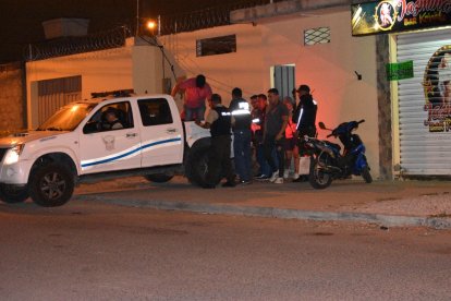 Hasta el cierre de esta edición el cuerpo de la víctima yacía en la morgue de Santa Elena y no había sido identificada.