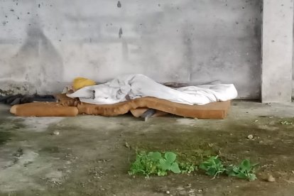 Los impactados moradores alertaron a la Policía Nacional para que verifique lo que allí de visualizaba.