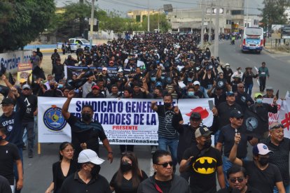 La carcha se cumplió en la mañana de este domingo, en las calles de Salinas, La Libertad y Santa Elena.