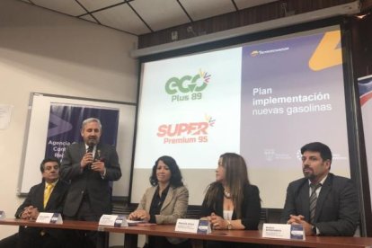 El gerente de Petroecuador, Ítalo Cedeño, presentó el plan de combustibles a los medios de comunicación este 7 de junio de 2022.