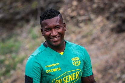 Jhon Jairo Cifuente se presentó este 9 de junio a su primera práctica con Barcelona.