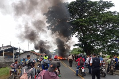 En varios puntos del país se registraron cierre de vías y protestas.