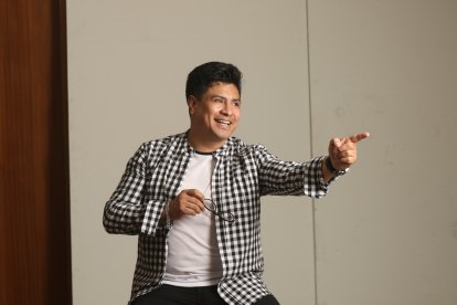 Creará una nueva canción con su experiencia. La llamará ‘Las malditas’.