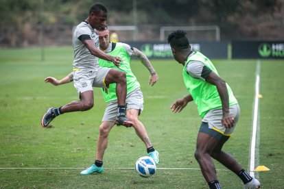 Barcelona le tocaba jugar ante El Nacional por Copa Ecuador.