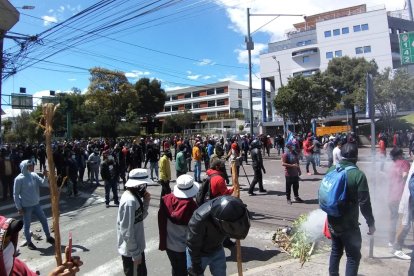Los manifestantes intentaban huir de los gases.