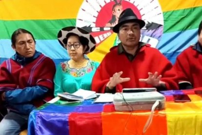 Leonidas Iza en conferencia de presan la noche de este lunes 20 de junio