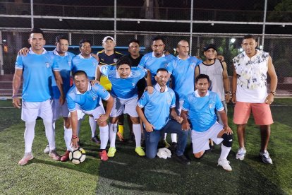 El equipo de Cerveceros va bien en el torneo de Durán.