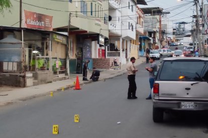 Un hombre asesinado y un menor herido dejó un violento ataque