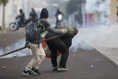 Referencial. Salud reporta dos fallecidos por obstaculización de vías en manifestaciones