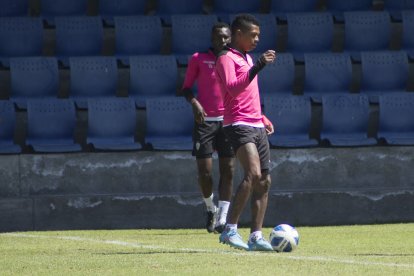 La gran mayoría del plantel de Independiente del Valle pudo entrenar en el complejo de Chillo Jijón.