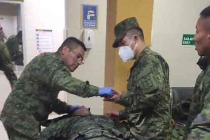 Militares resultaron heridos en los incidentes.