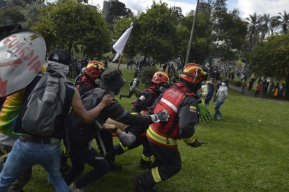 Henry Quezada murió tras haber recibido un impacto de arma de perdigones. La Policía investiga el caso.