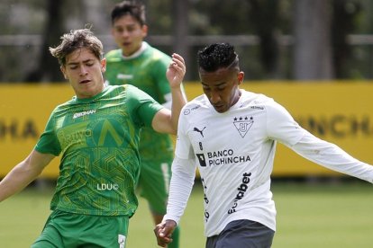 Danny Luna disputó un duelo amistoso con Liga de Quito ante América.