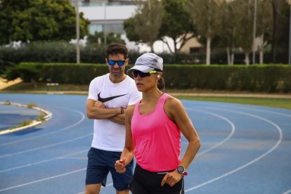 La marchista Johana Ordóñez tiene al español Paquillo Fernández como su entrenador. Está desanimada tras no ir a los Bolivarianos.